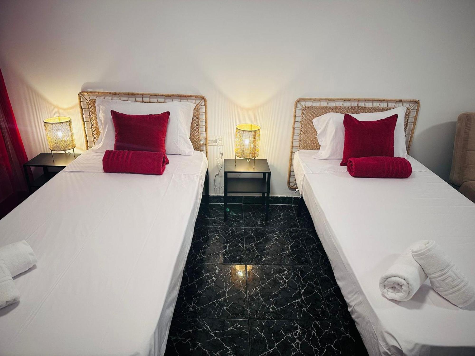 Cozy 2-Bed & Sofa-Bed Studio In Los Cristianos Eksteriør billede