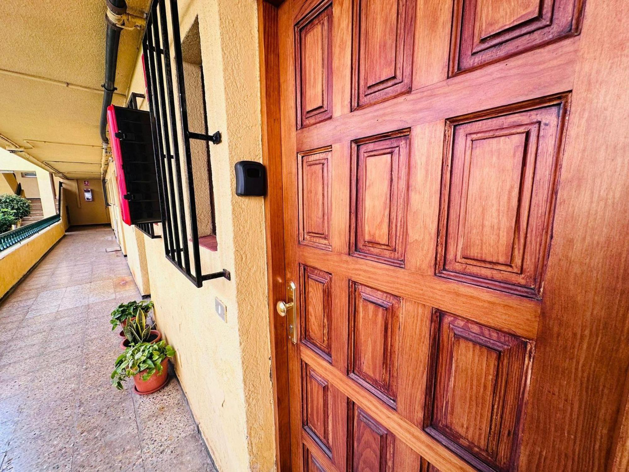 Cozy 2-Bed & Sofa-Bed Studio In Los Cristianos Eksteriør billede