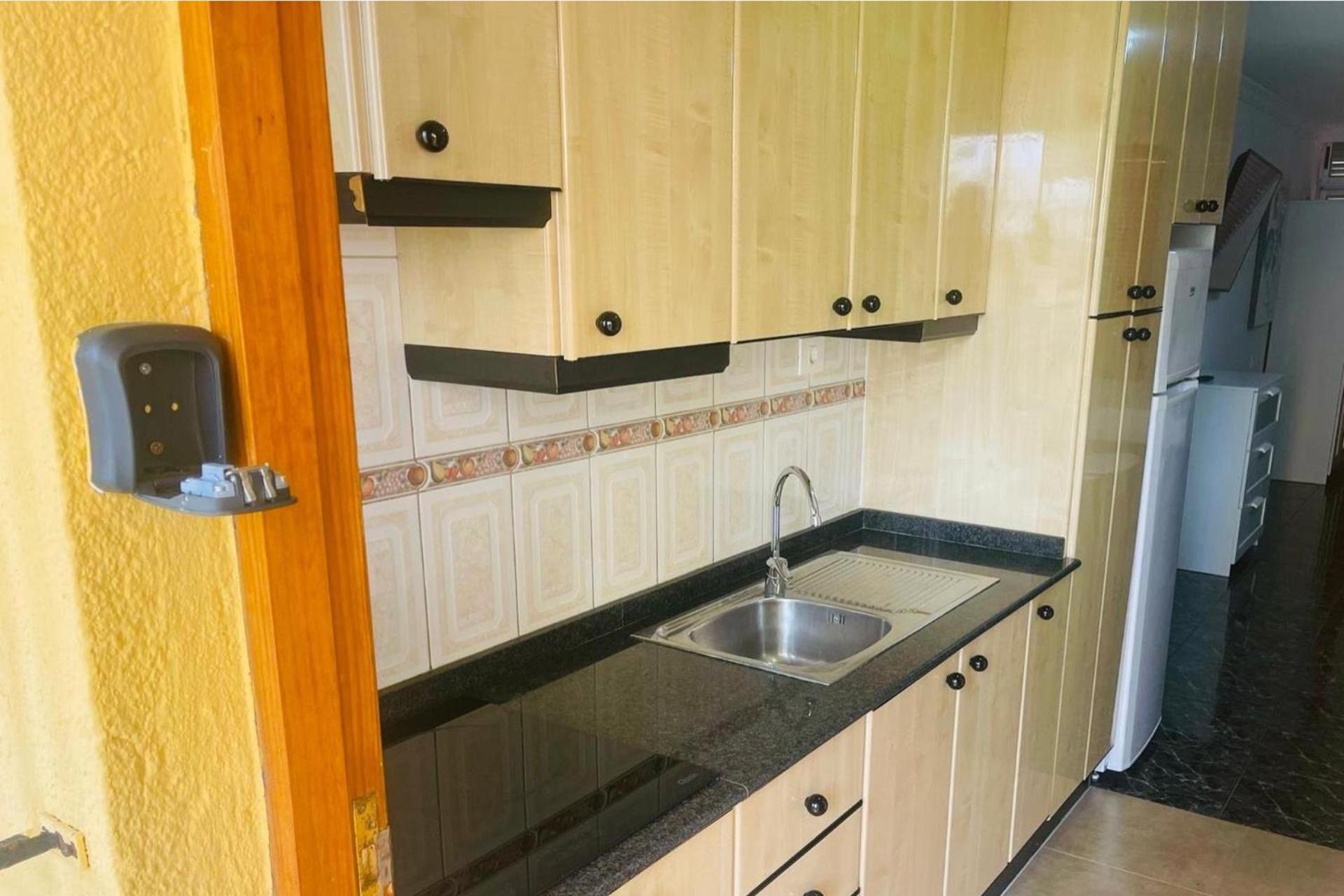 Cozy 2-Bed & Sofa-Bed Studio In Los Cristianos Eksteriør billede